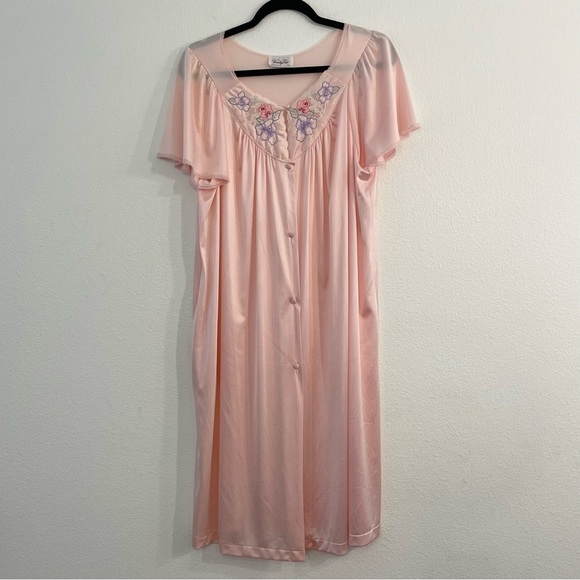 Vanity Fair Other - Vanity Fair Vintage Women’s Silk Nightgown Pink Embroidered Lace Trim Size Large